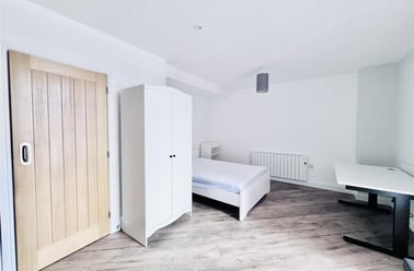 Freckingham Street, Hockley, Nottingham - Image 3